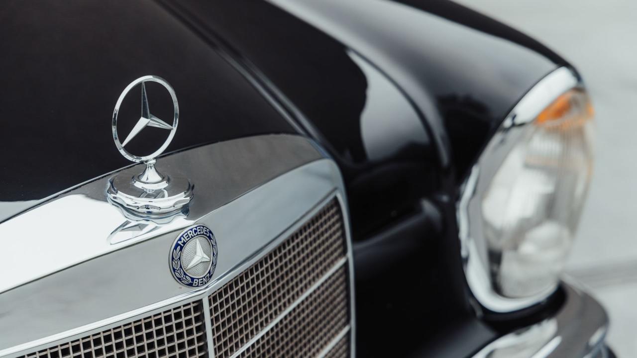 1966 Mercedes - Benz 250 S