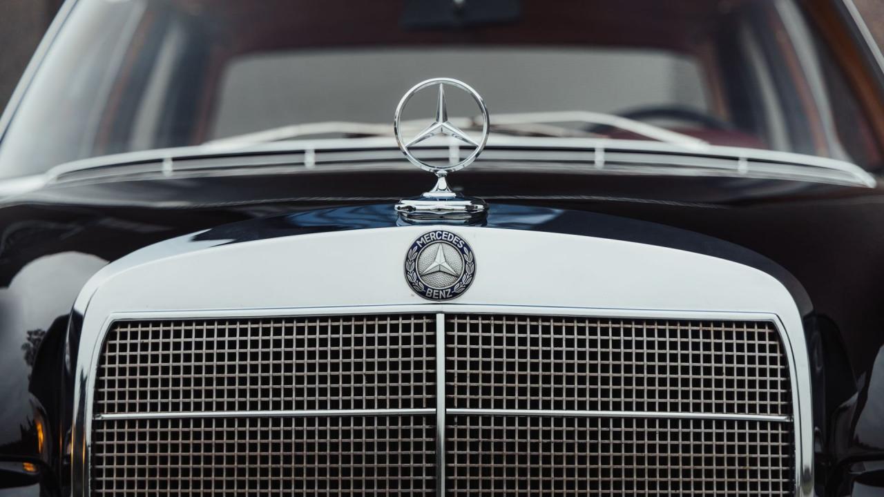 1966 Mercedes - Benz 250 S