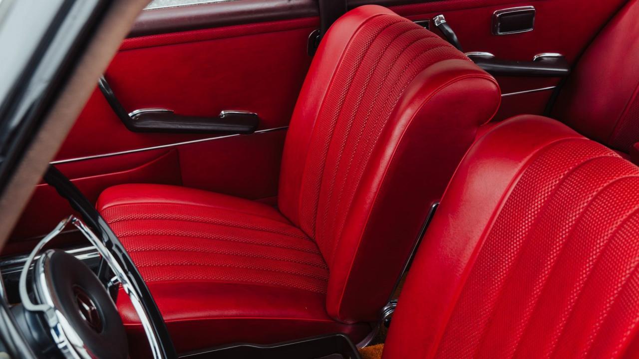 1966 Mercedes - Benz 250 S