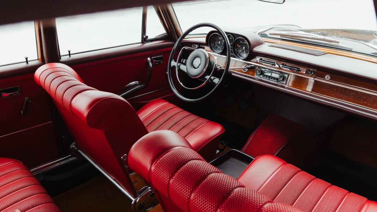 1966 Mercedes - Benz 250 S