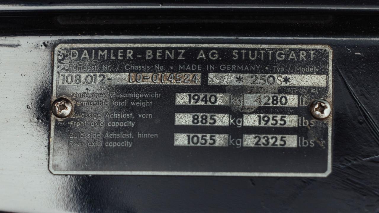 1966 Mercedes - Benz 250 S