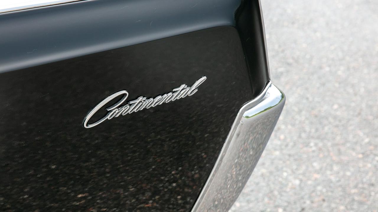 1967 Lincoln Continental Lehmann-Peterson Executive Limousine