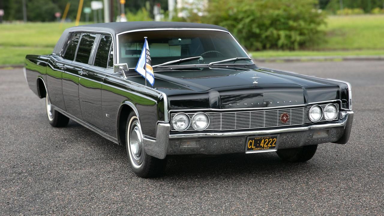 1967 Lincoln Continental Lehmann-Peterson Executive Limousine