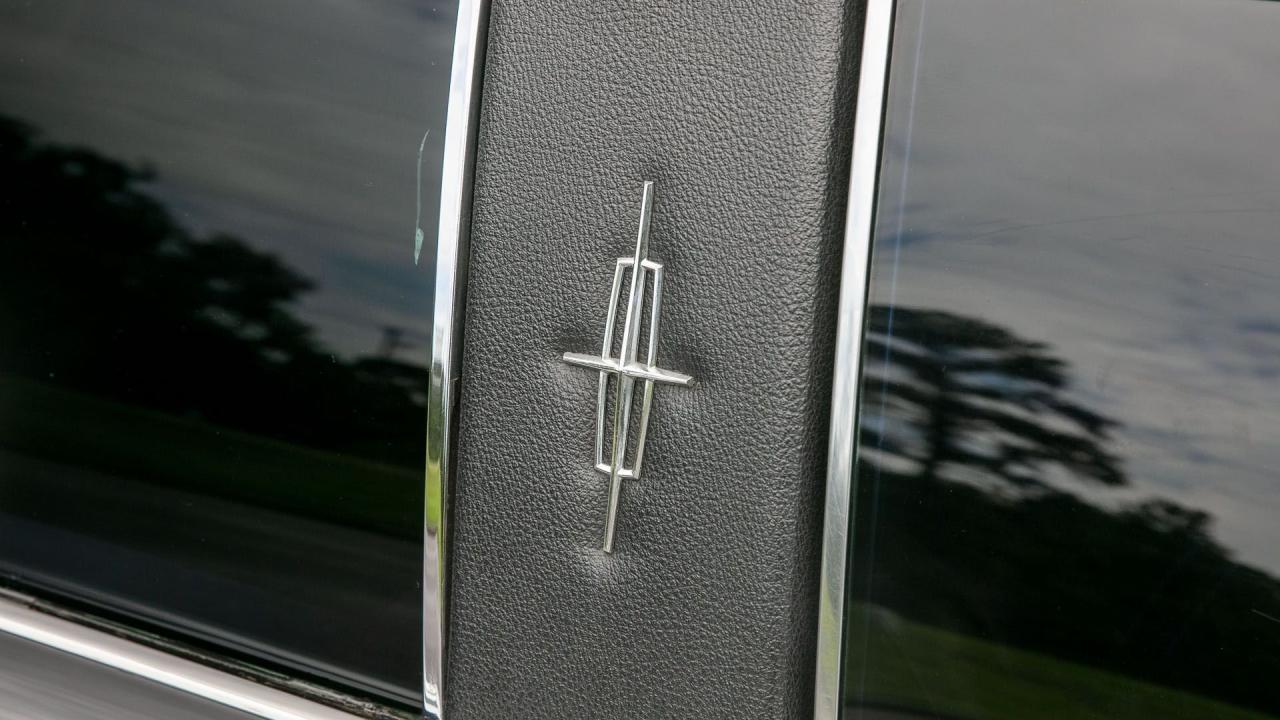 1967 Lincoln Continental Lehmann-Peterson Executive Limousine