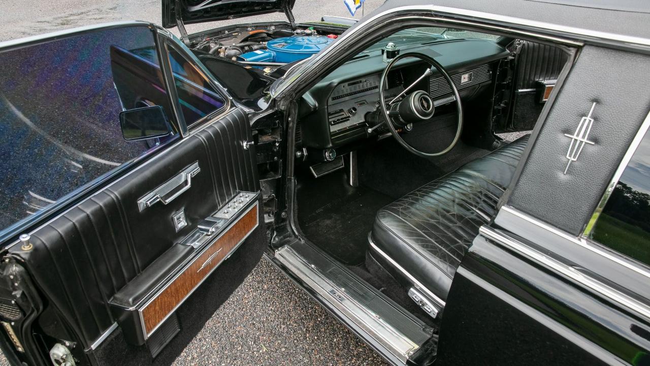 1967 Lincoln Continental Lehmann-Peterson Executive Limousine