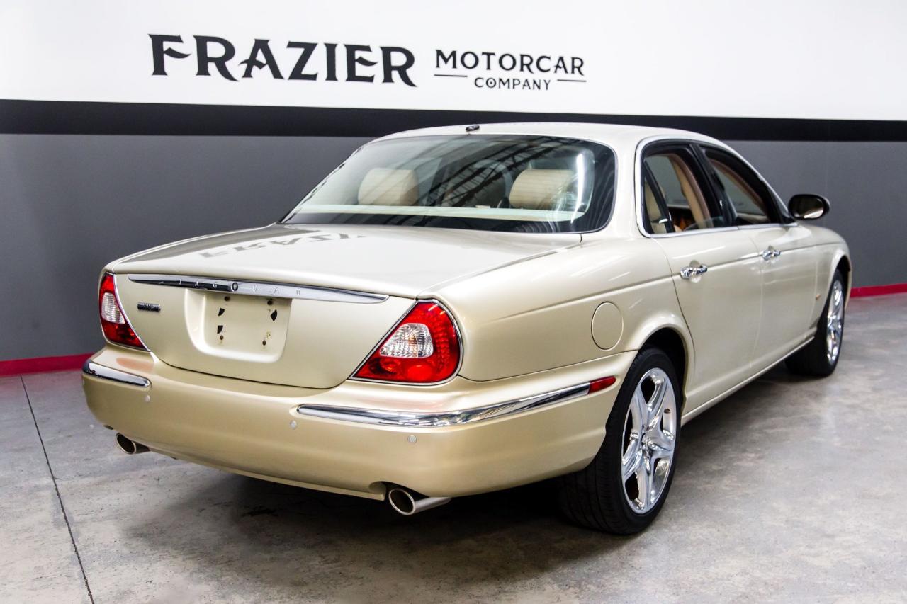 2006 Jaguar 42710 mile XJ8