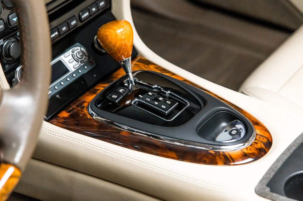2006 Jaguar 42710 mile XJ8