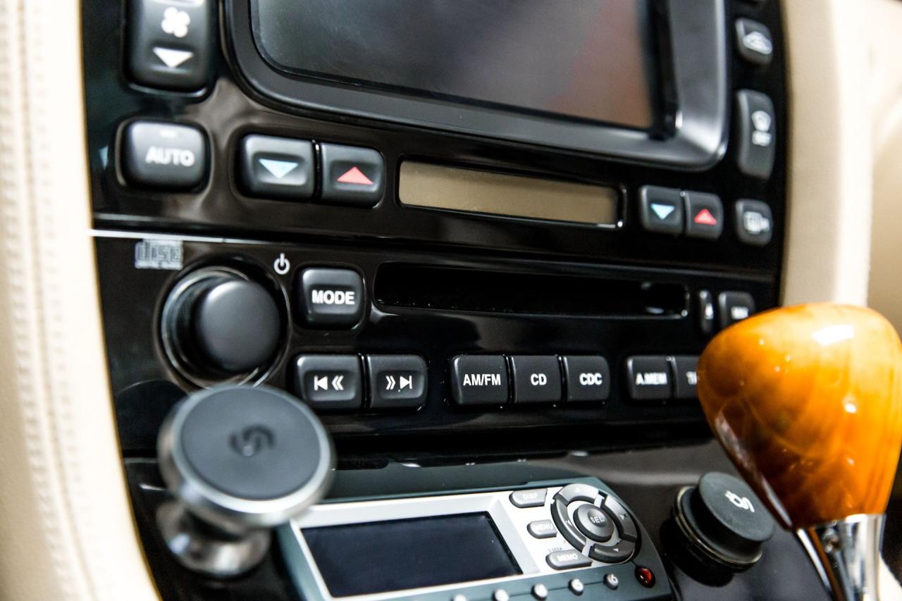 2006 Jaguar 42710 mile XJ8