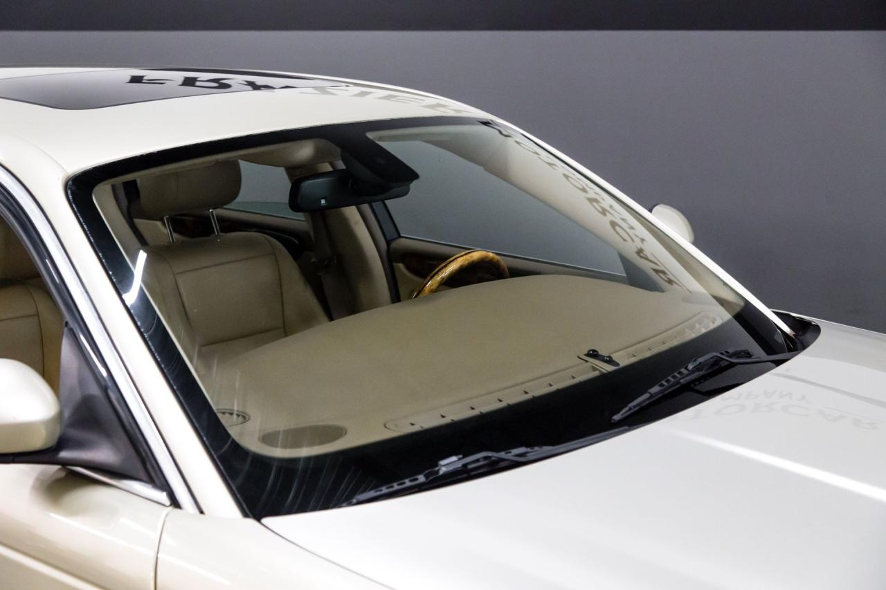 2006 Jaguar 42710 mile XJ8