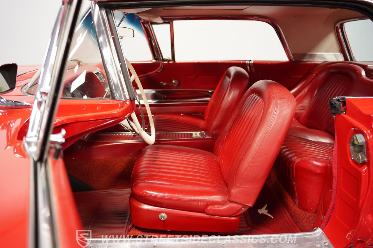 1960 Ford Thunderbird