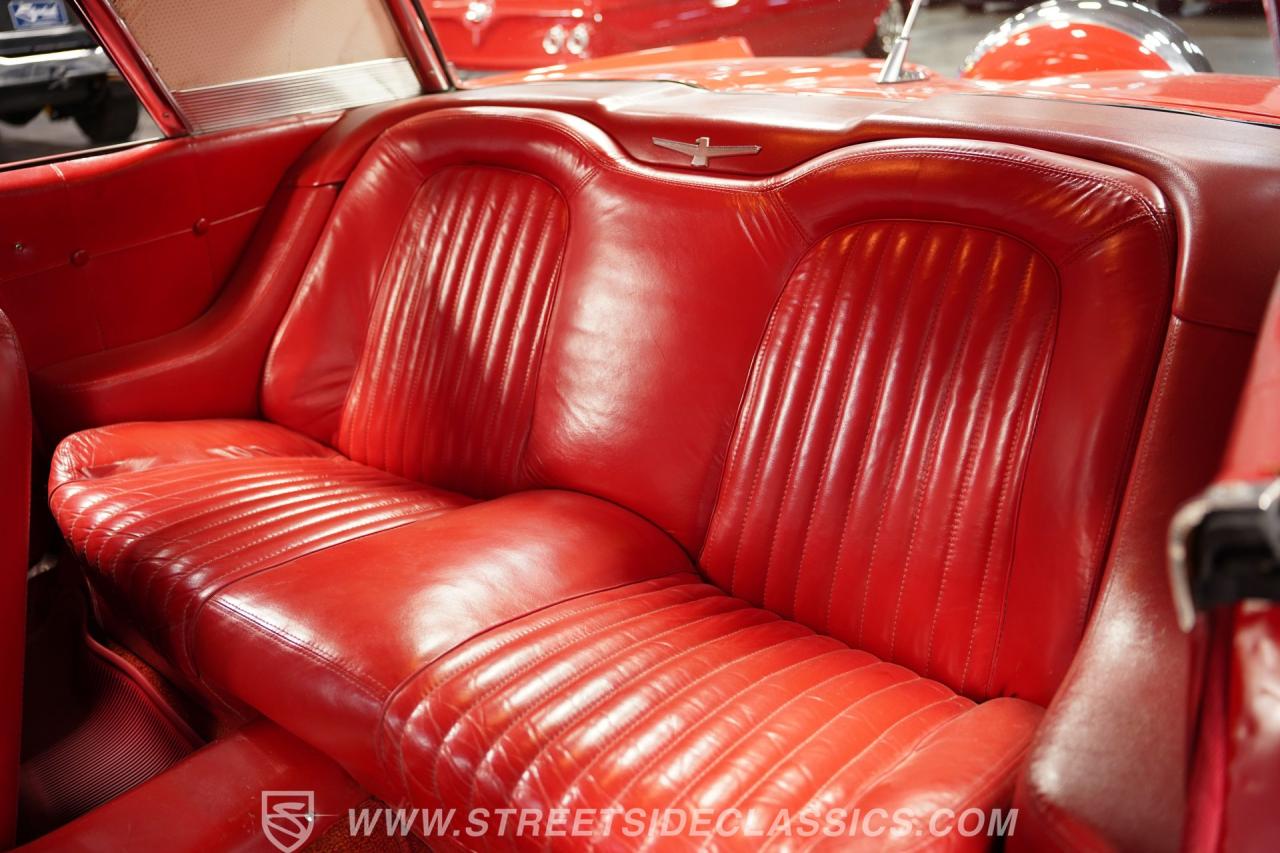 1960 Ford Thunderbird