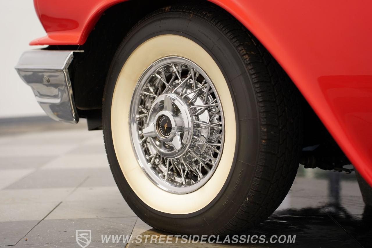 1960 Ford Thunderbird