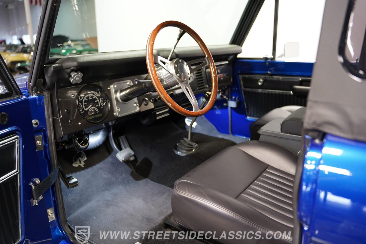 1973 Ford Bronco 4x4 Restomod