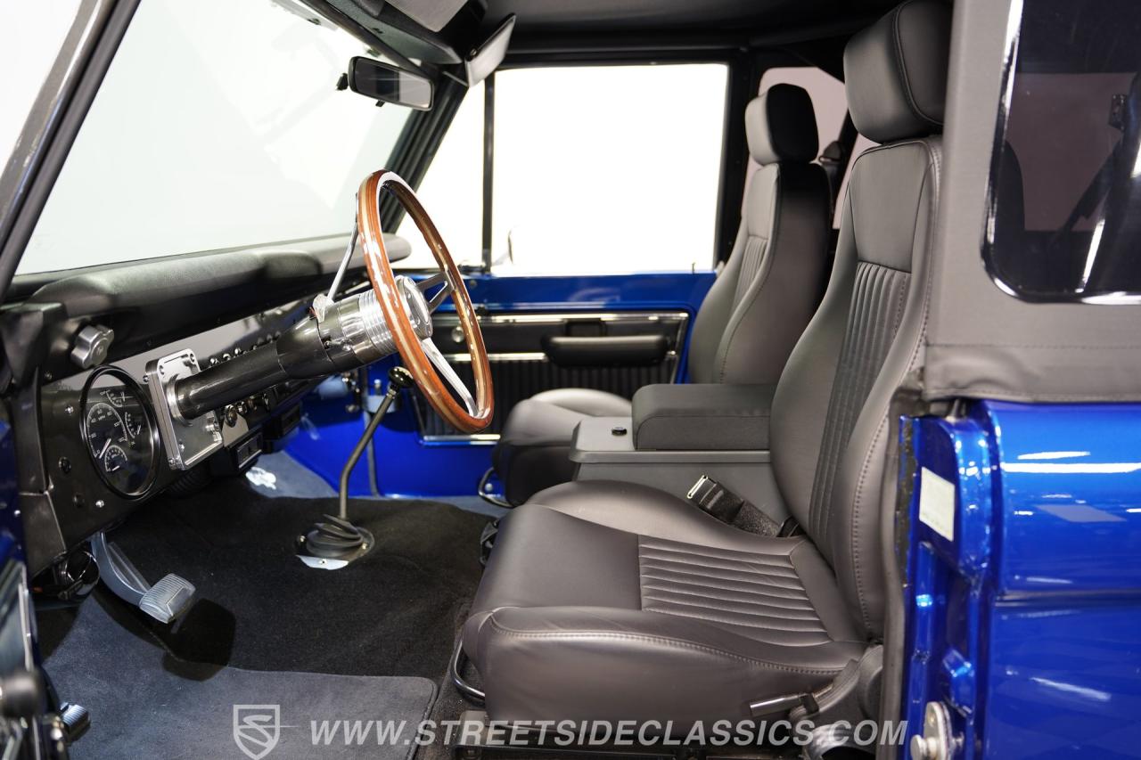 1973 Ford Bronco 4x4 Restomod