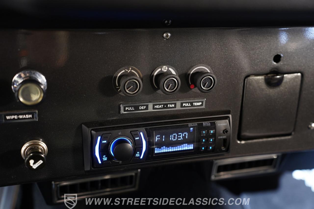 1973 Ford Bronco 4x4 Restomod