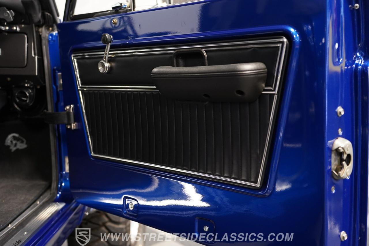 1973 Ford Bronco 4x4 Restomod