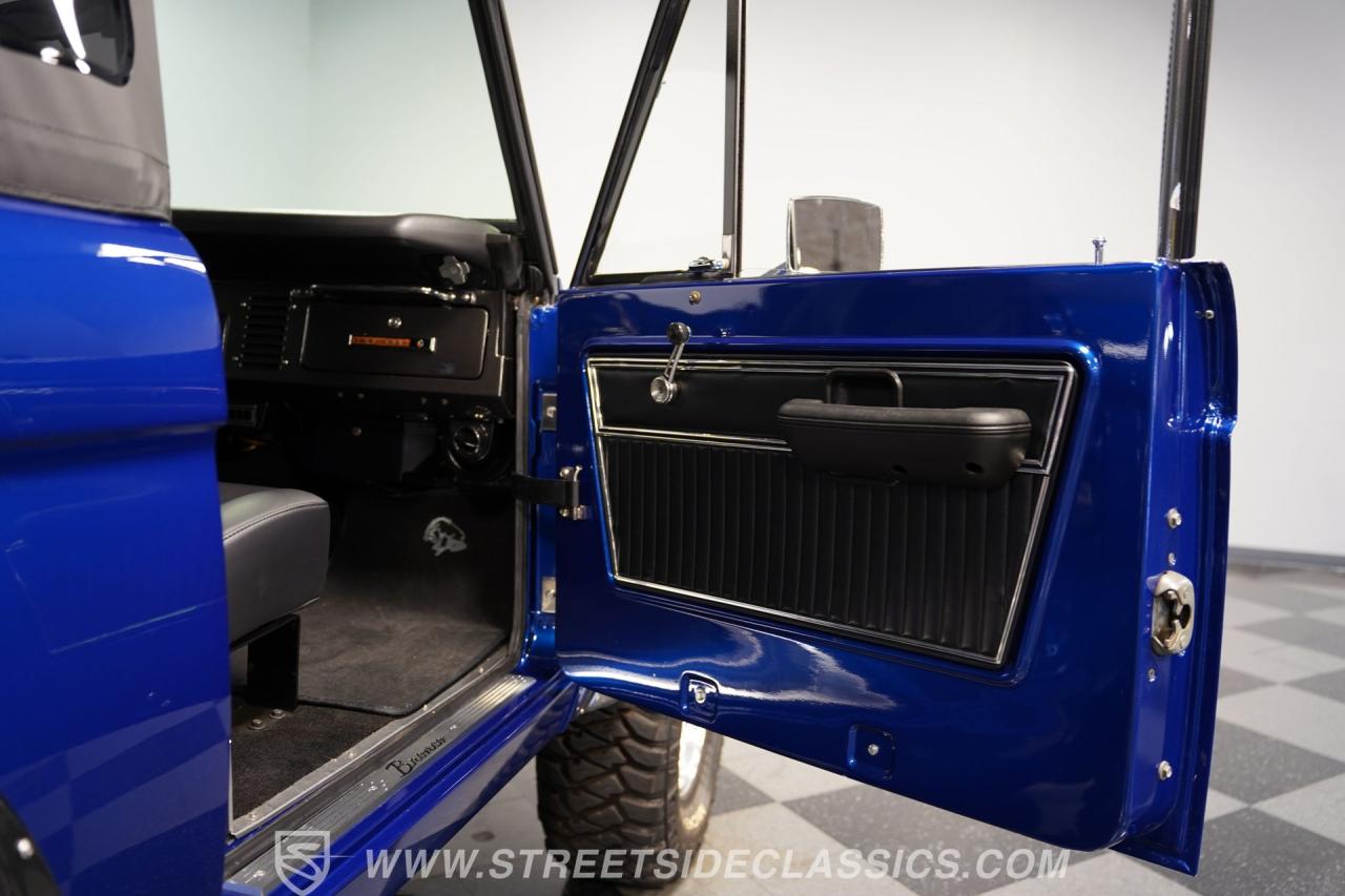 1973 Ford Bronco 4x4 Restomod