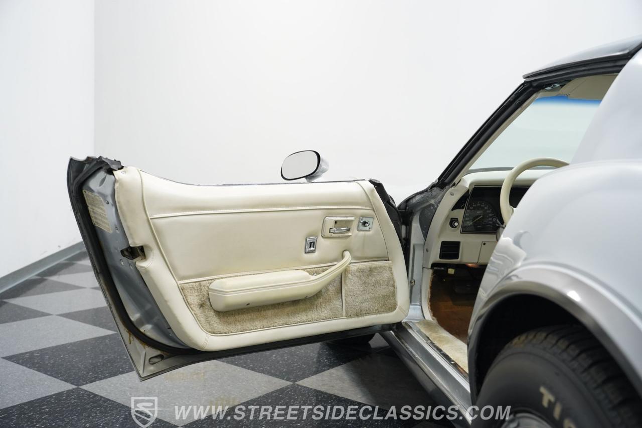 1978 Chevrolet Corvette L82 Silver Anniversary Edition
