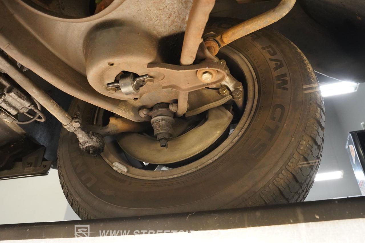 1978 Chevrolet Corvette L82 Silver Anniversary Edition