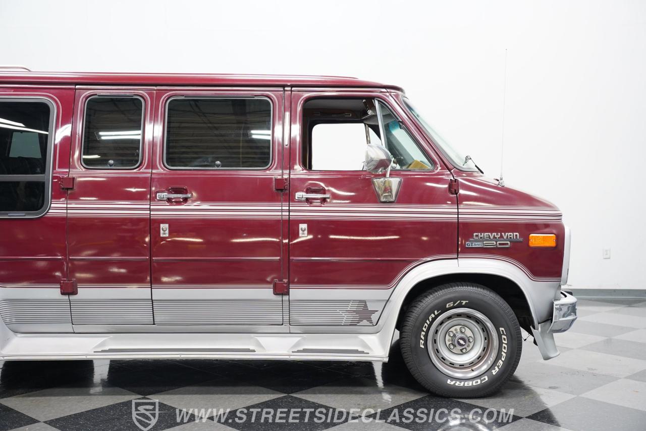1990 Chevrolet G20 Conversion Van