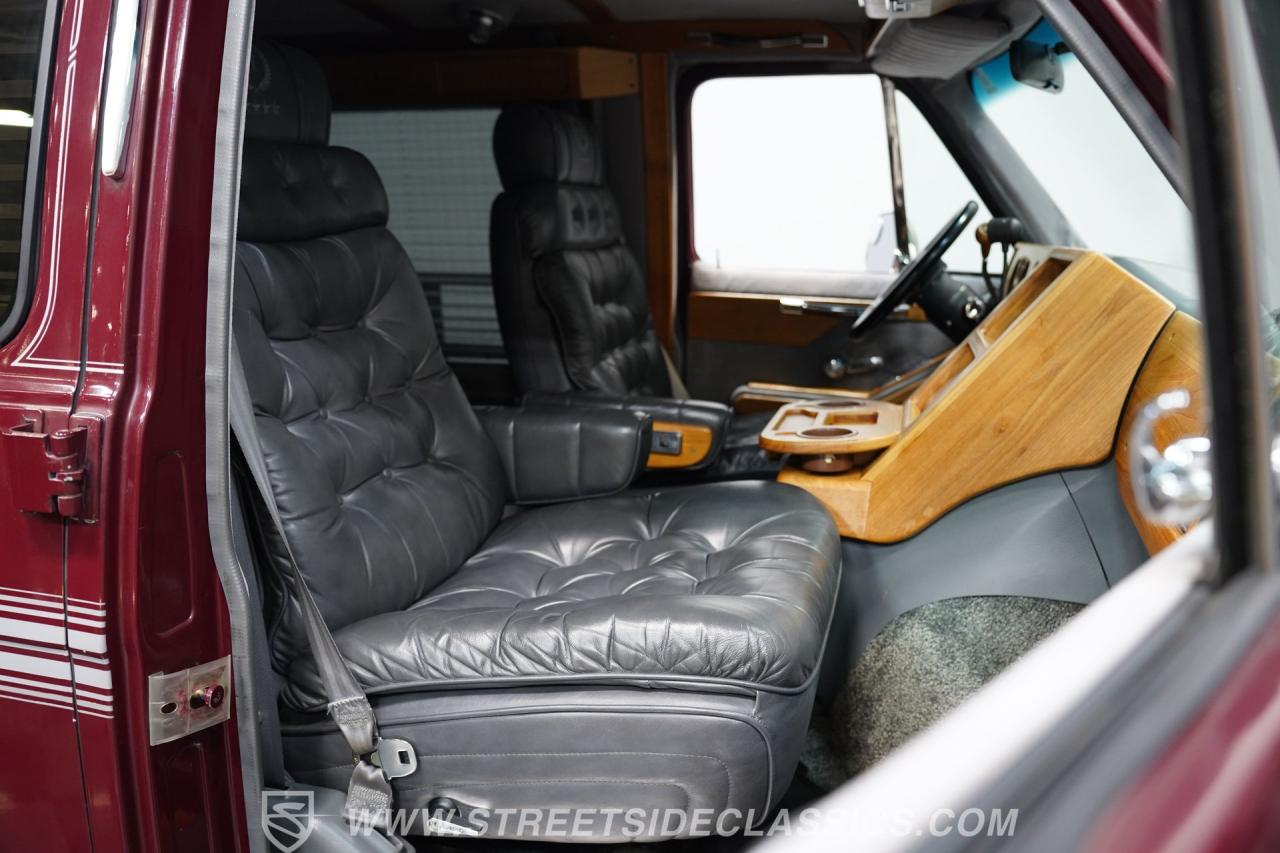 1990 Chevrolet G20 Conversion Van
