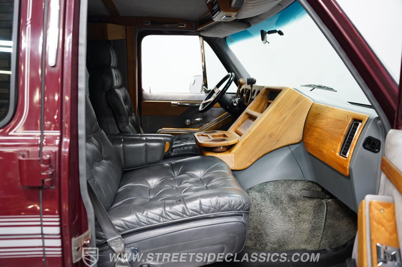 1990 Chevrolet G20 Conversion Van