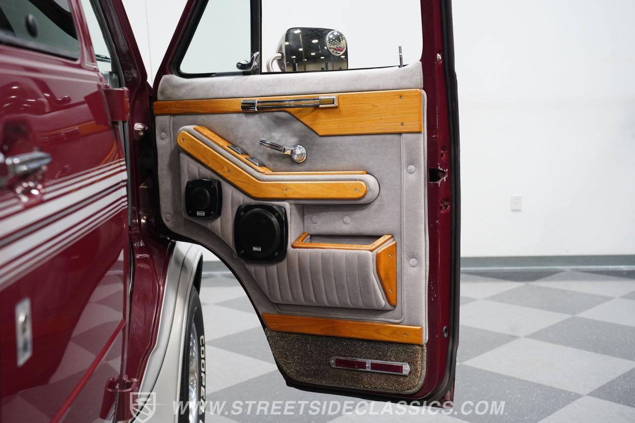 1990 Chevrolet G20 Conversion Van