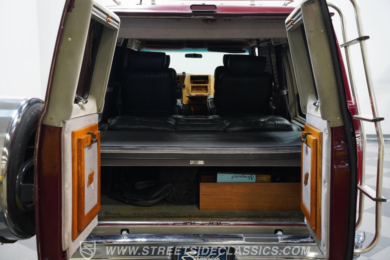 1990 Chevrolet G20 Conversion Van