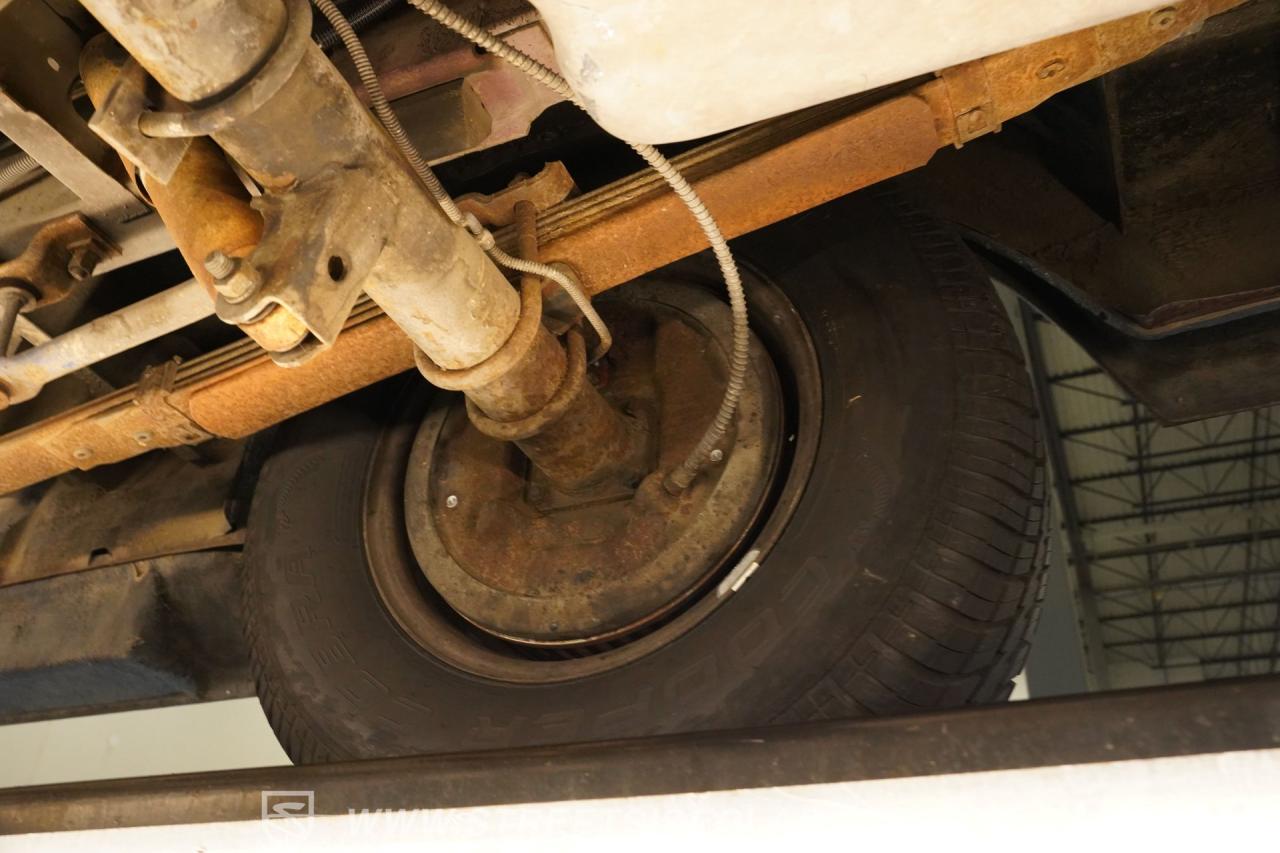 1990 Chevrolet G20 Conversion Van