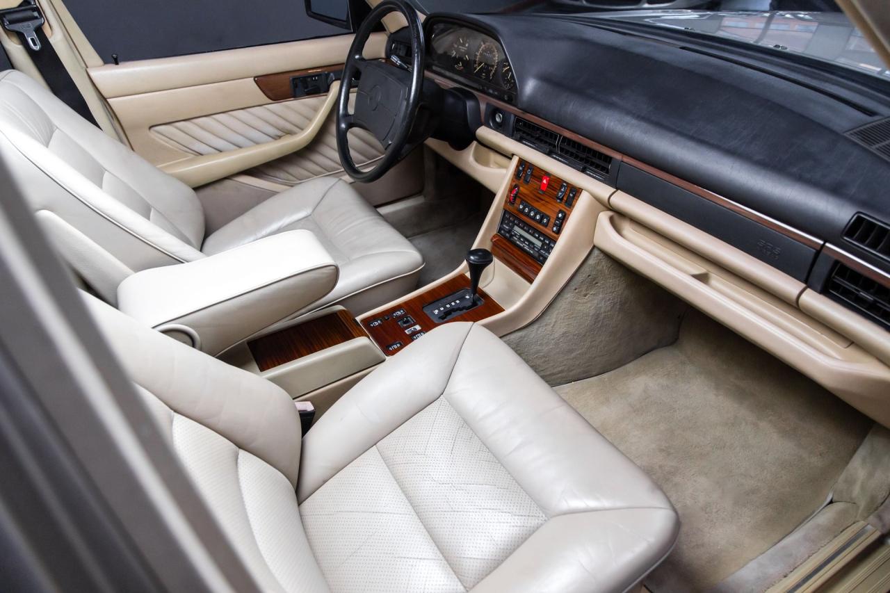 1989 Mercedes - Benz 420 SEL
