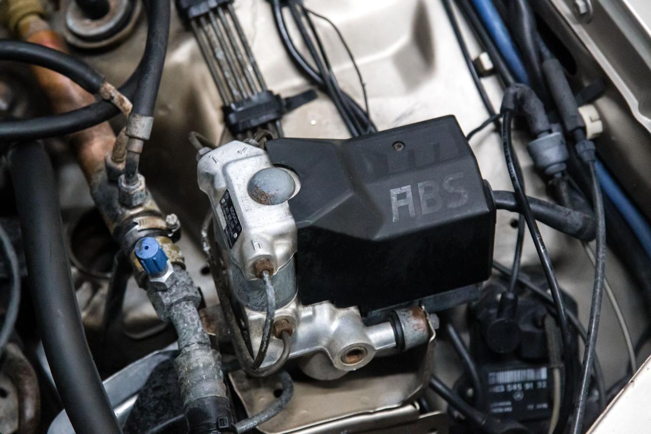 1989 Mercedes - Benz 420 SEL