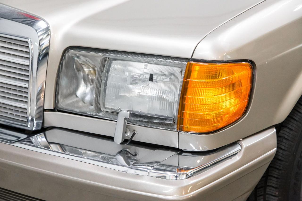 1989 Mercedes - Benz 420 SEL