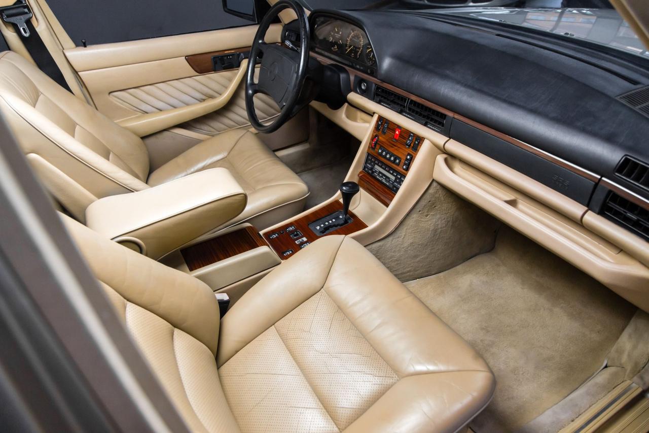 1989 Mercedes - Benz 420 SEL