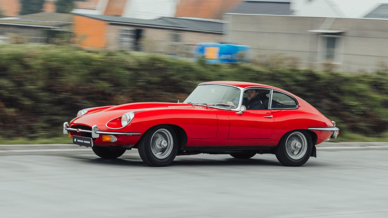1969 Jaguar E-Type Series 2 4.2 Fixed Head Coupe