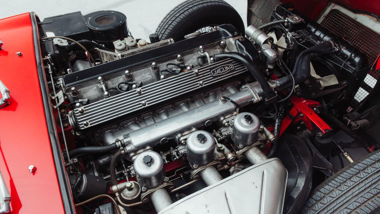 1969 Jaguar E-Type Series 2 4.2 Fixed Head Coupe