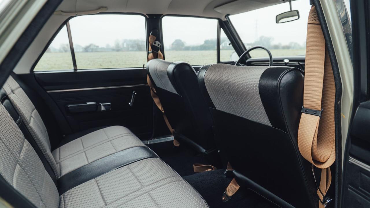 1970 Dodge Dart Four-Door Sedan