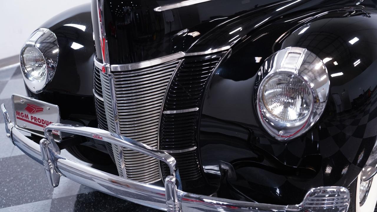 1940 Ford Deluxe Coupe