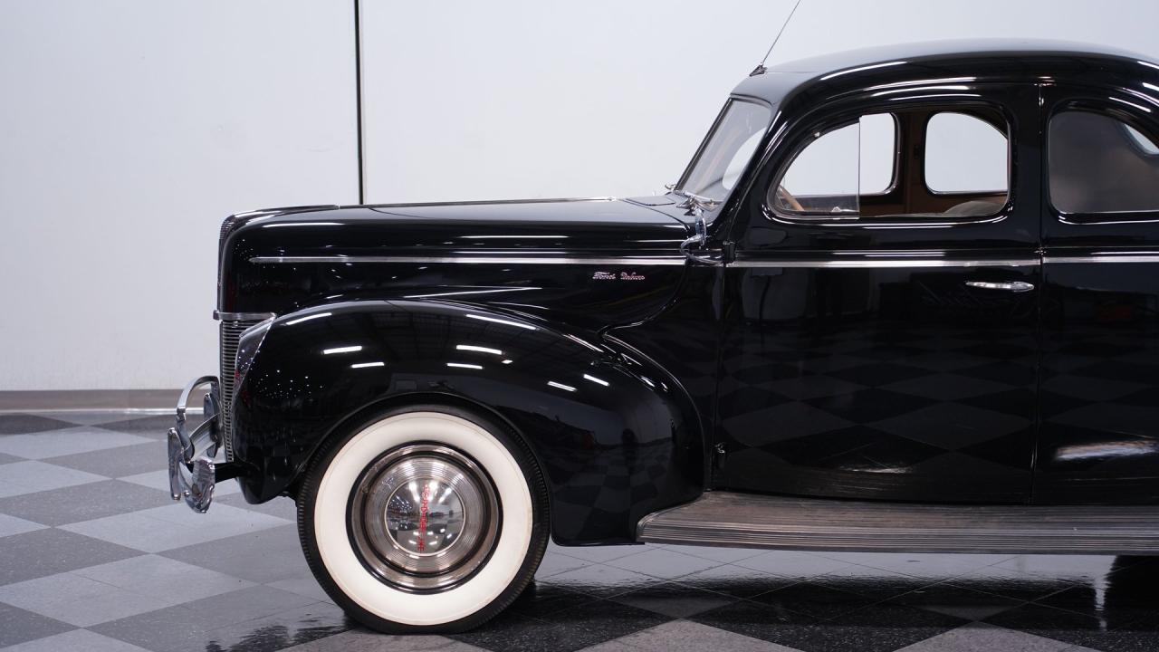 1940 Ford Deluxe Coupe