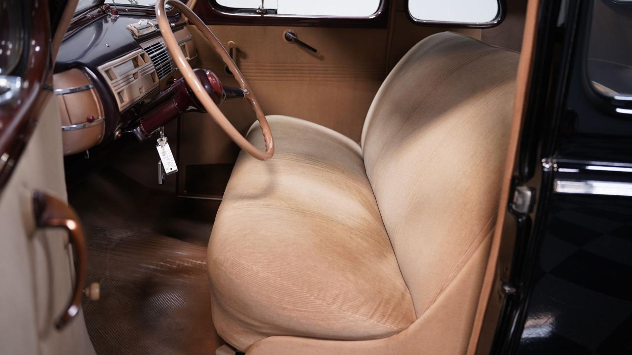 1940 Ford Deluxe Coupe