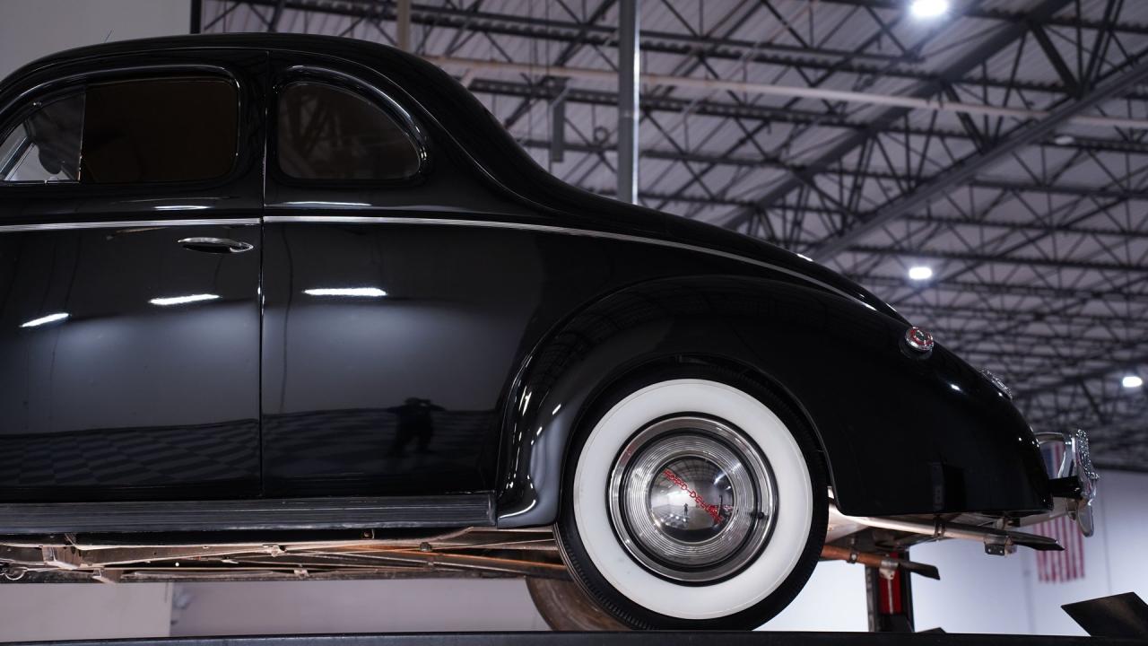 1940 Ford Deluxe Coupe