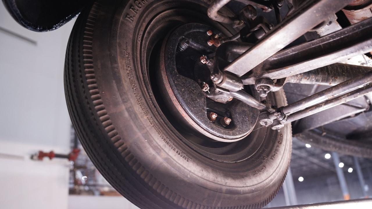 1940 Ford Deluxe Coupe