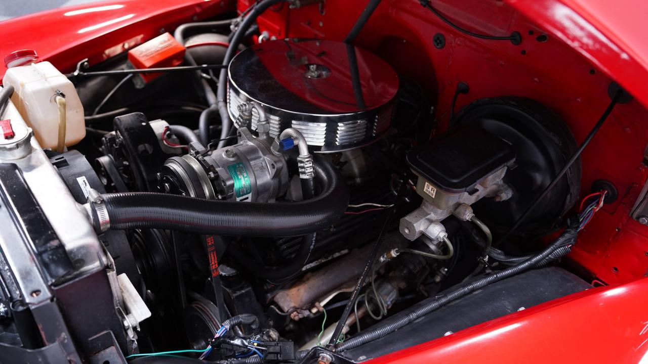 1954 GMC 100 5 Window