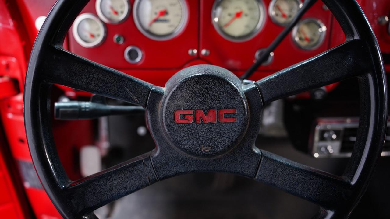 1954 GMC 100 5 Window