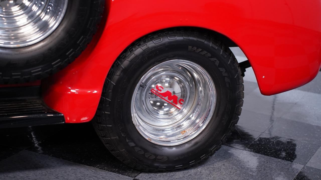 1954 GMC 100 5 Window