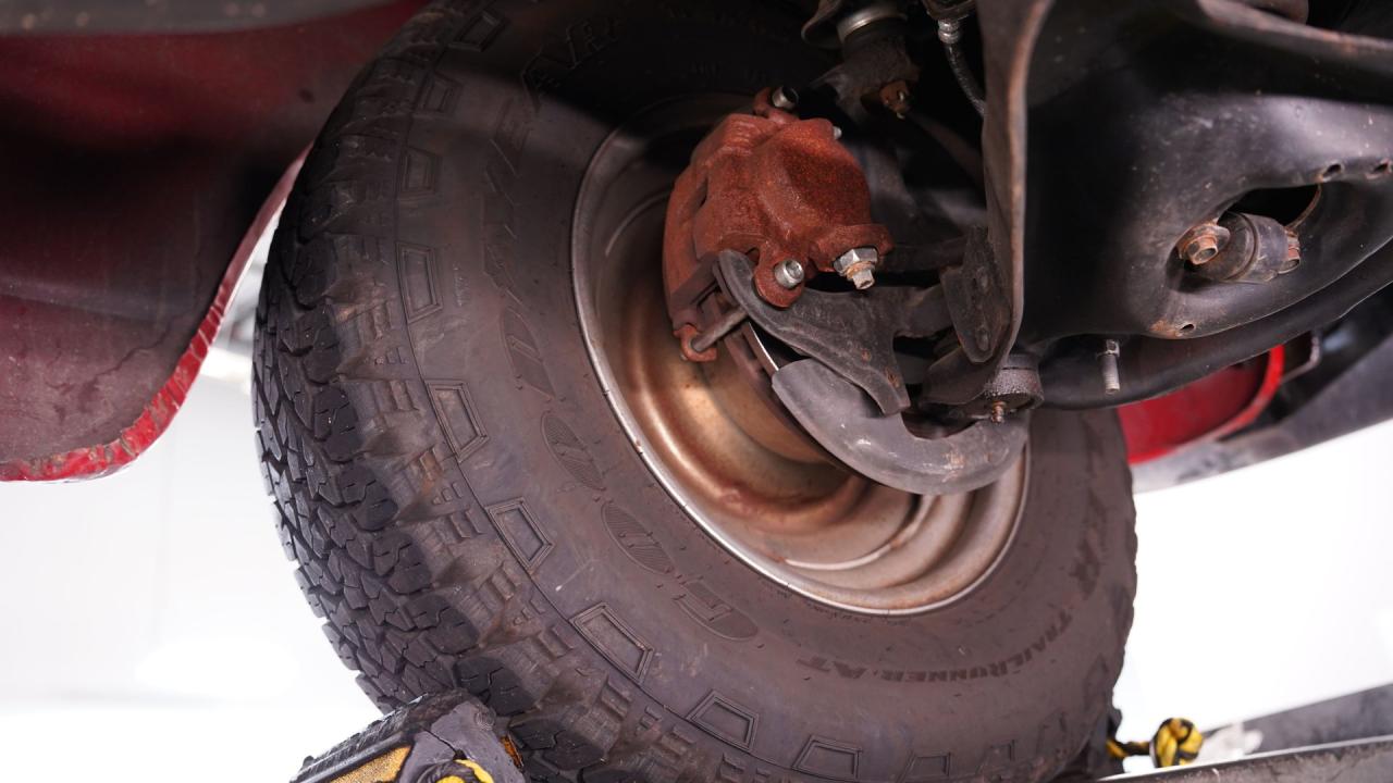 1954 GMC 100 5 Window