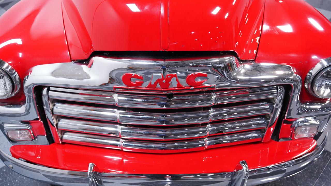 1954 GMC 100 5 Window