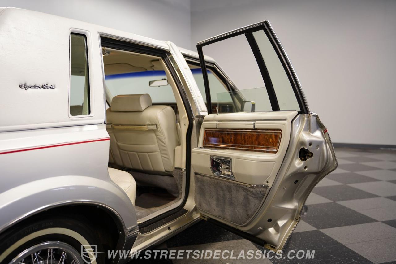 1984 Lincoln Town Car Signature Series