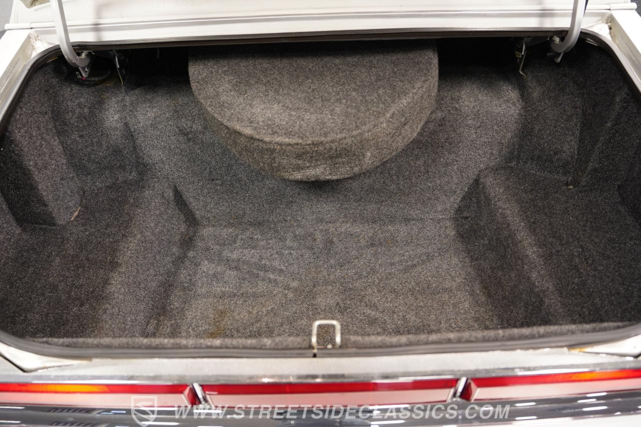 1984 Lincoln Town Car Signature Series