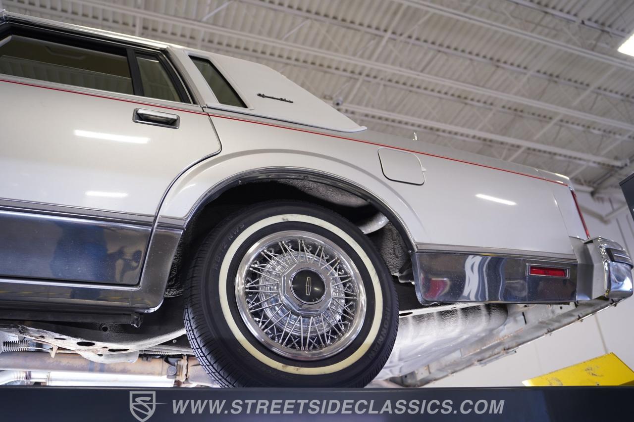 1984 Lincoln Town Car Signature Series