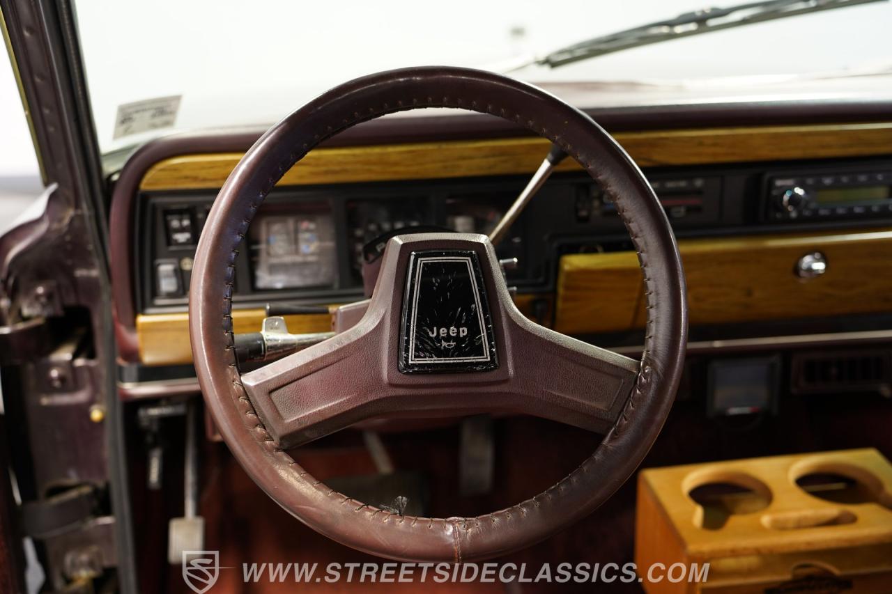 1989 Jeep Grand Wagoneer